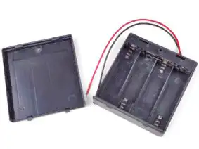 26663 | Battery Box 4xAA with Switch