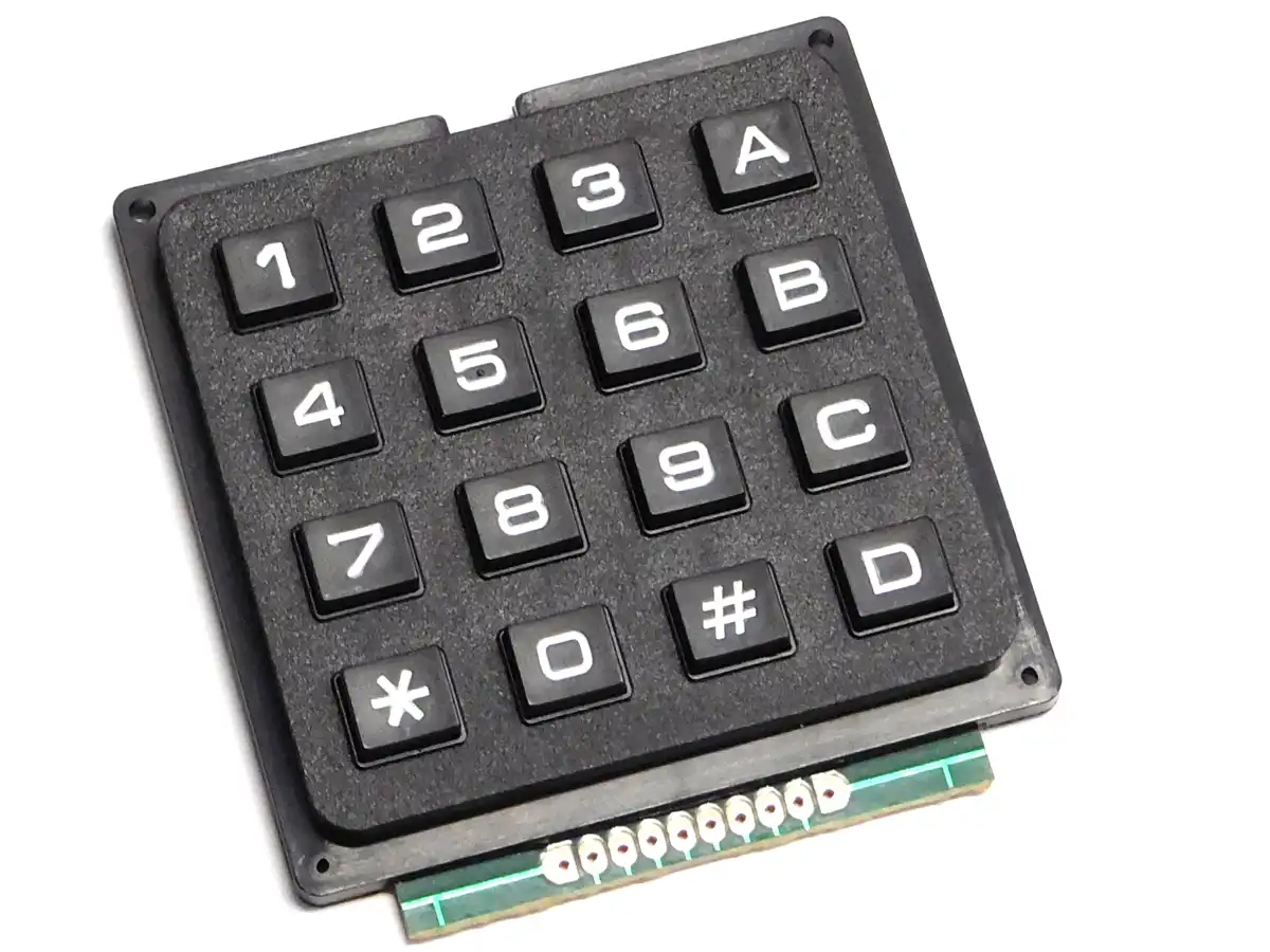 26052 | 4x4 Matrix Keypad - Plastic Black