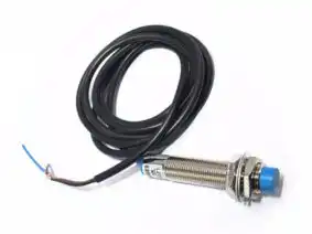 26372 | PNP Output Proximity Sensor LJ12A3-4-Z-BY, 4mm Range